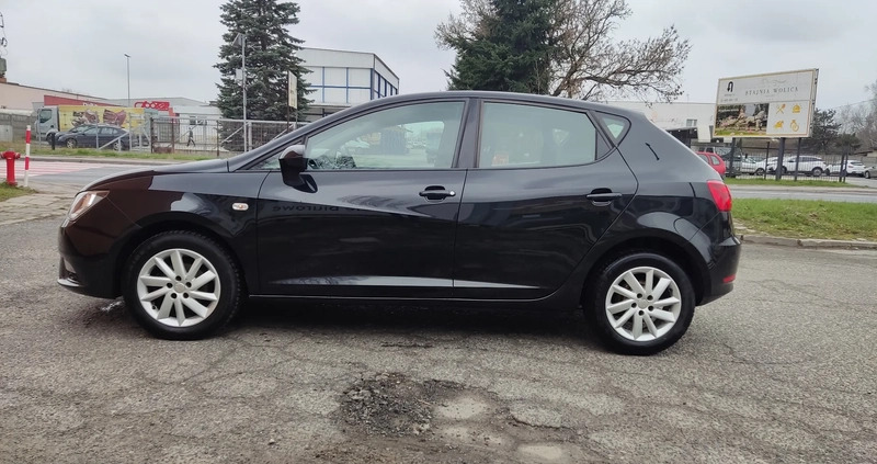 Seat Ibiza cena 22900 przebieg: 155000, rok produkcji 2013 z Pniewy małe 352